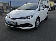 Toyota Auris 1