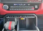 Toyota Sequoia 32