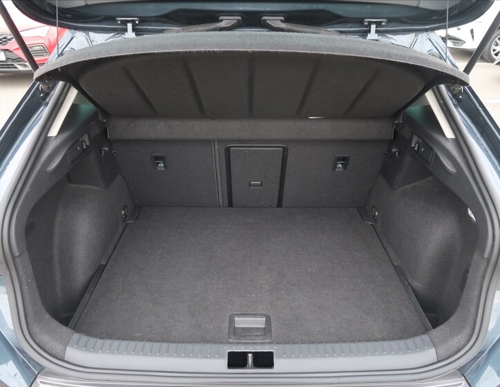 Cupra Formentor 12
