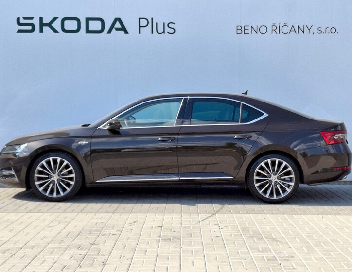 Škoda Superb 3