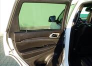 Jeep Grand Cherokee 25