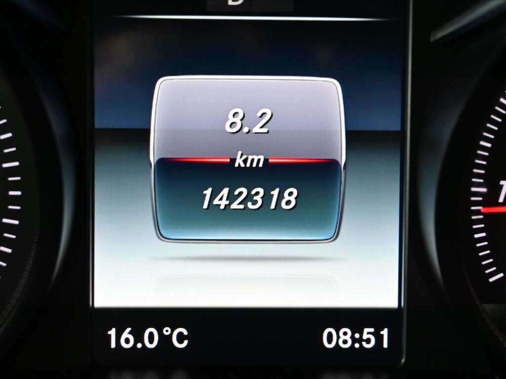 Mercedes-Benz GLC 14