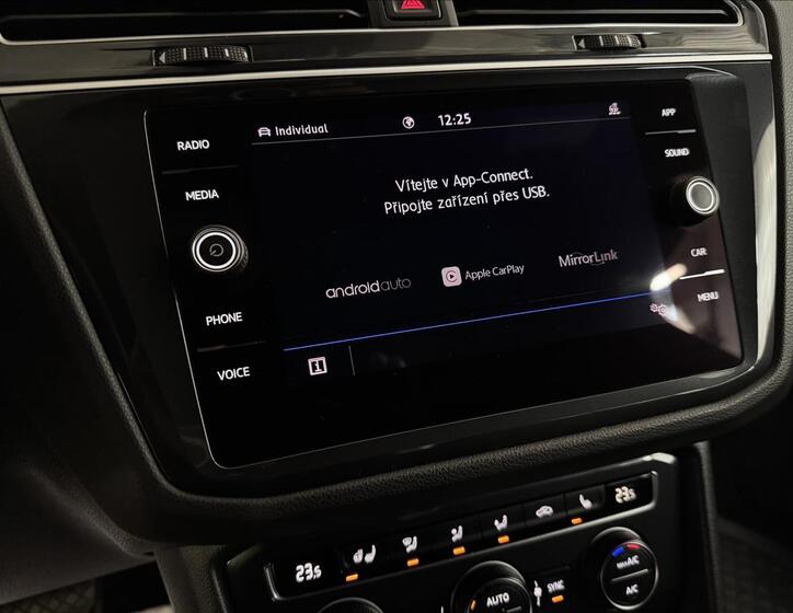 Volkswagen Tiguan 21