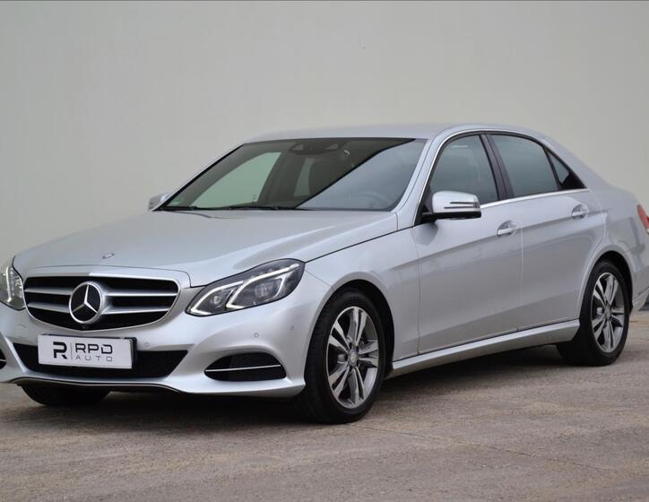 Mercedes-Benz Třídy E 7