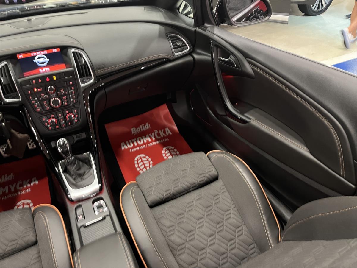 Opel Cascada