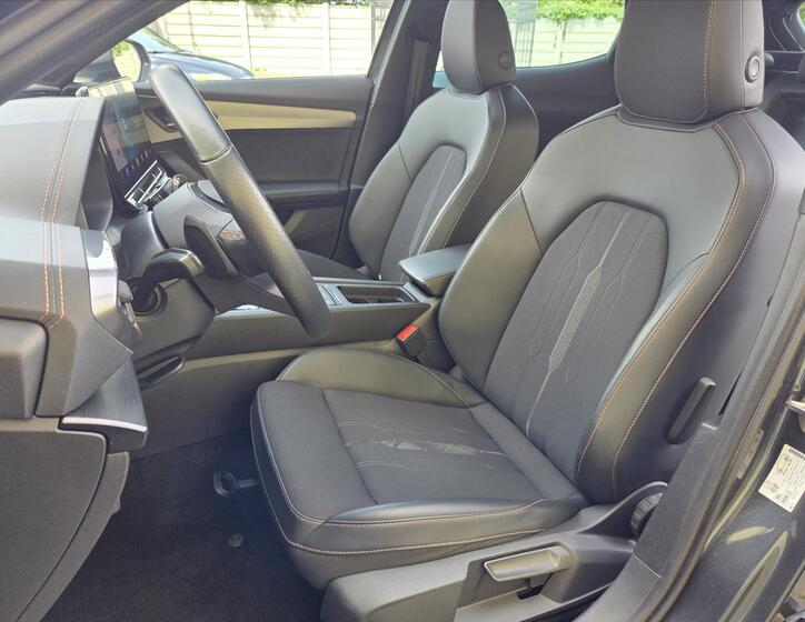 Cupra Formentor 8