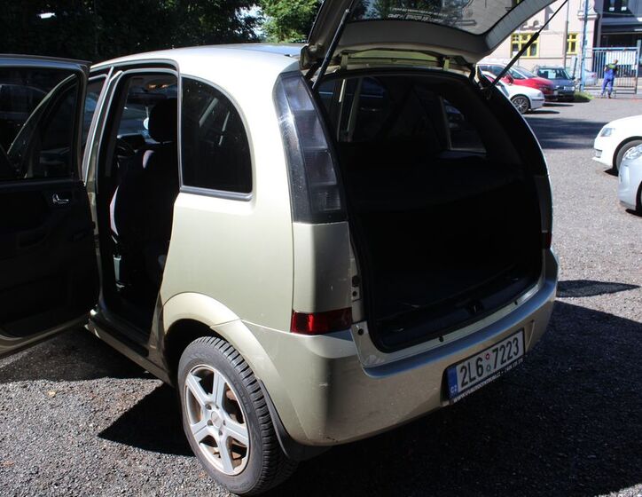 Opel Meriva 12