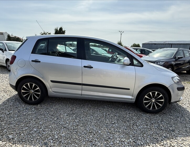 Volkswagen Golf Plus 1