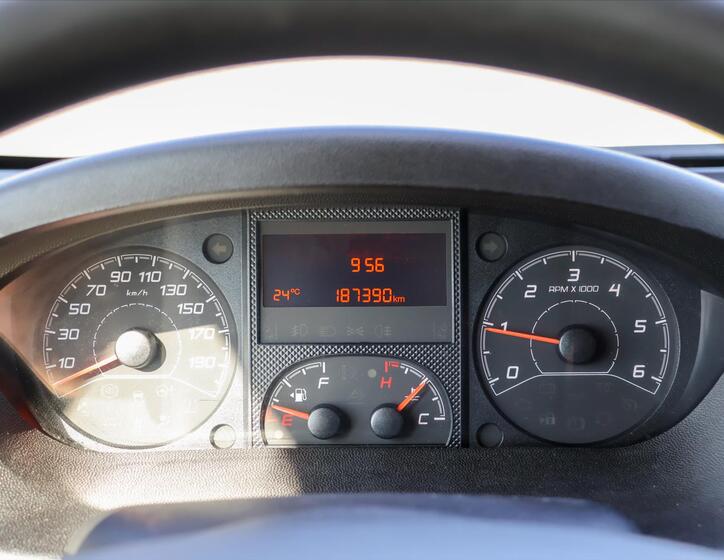 Peugeot Boxer 19