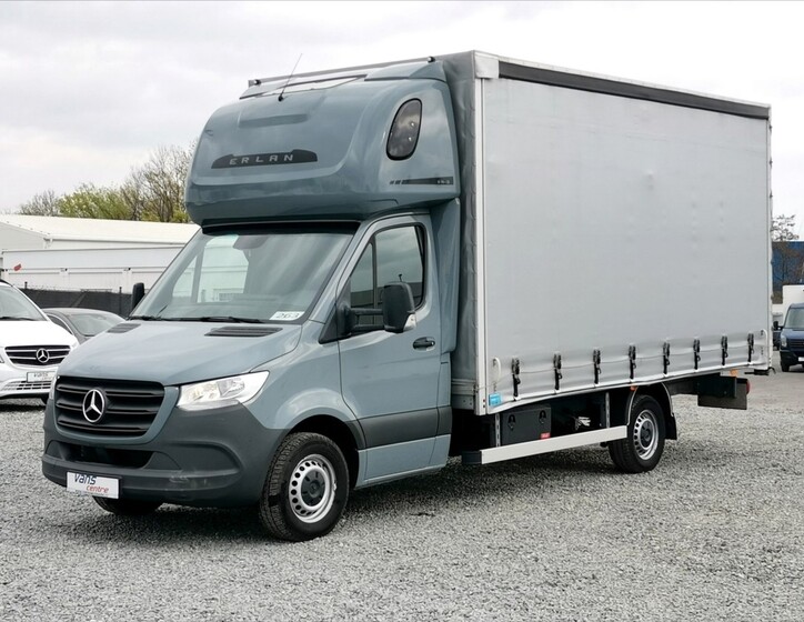Mercedes-Benz Sprinter 1