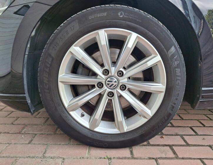 Volkswagen Passat 34