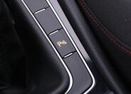 Volkswagen Golf 29