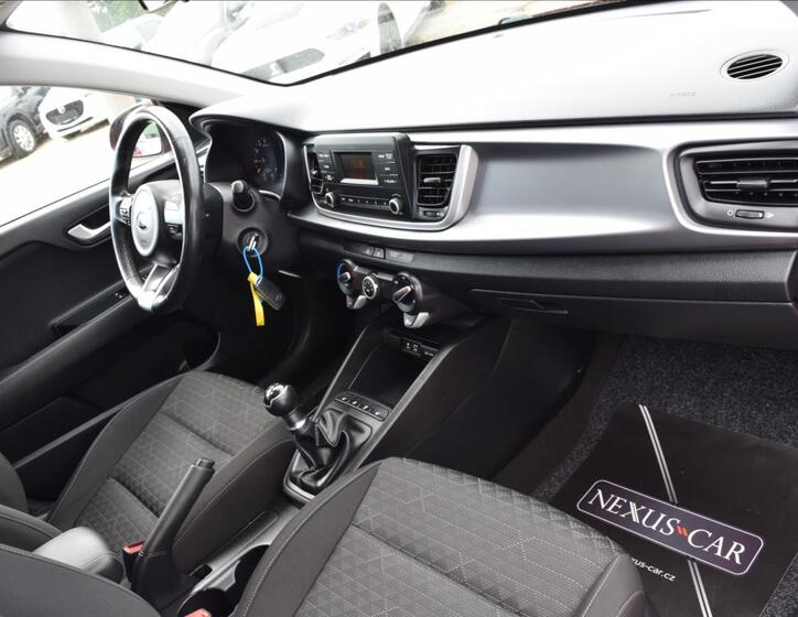 KIA Rio 20