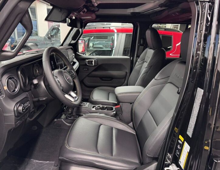 Jeep Wrangler 12