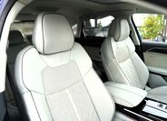 Audi A8 32