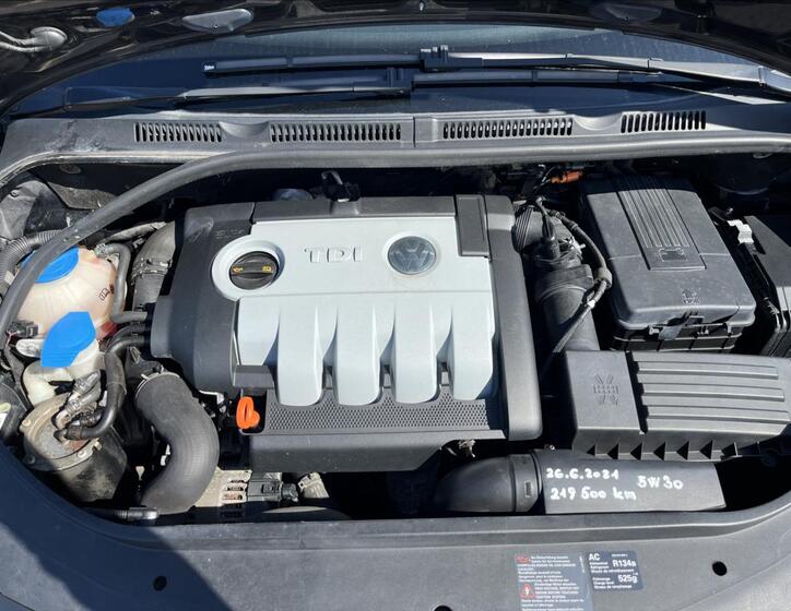 Volkswagen Golf Plus 27