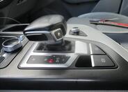 Audi Q7 23