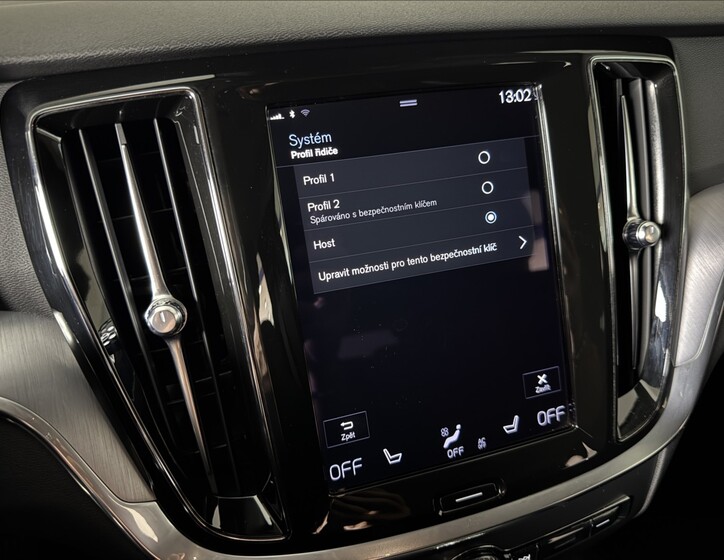 Volvo V60 36