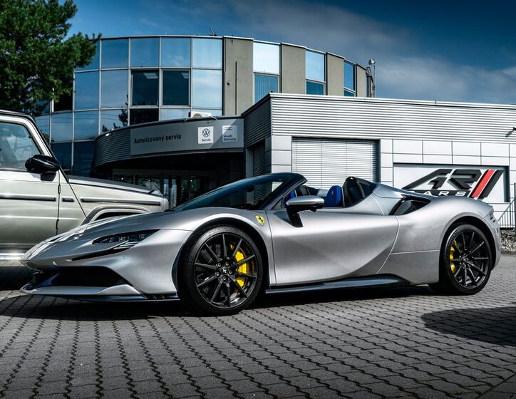Ferrari SF90 31