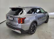 KIA Sorento 4