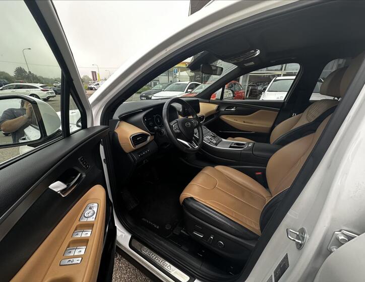 Hyundai Santa Fe 5