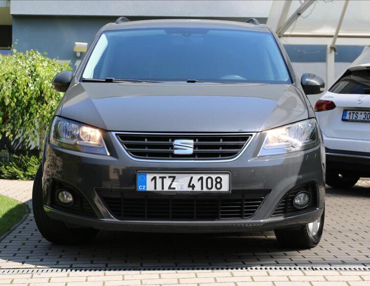 Seat Alhambra 8