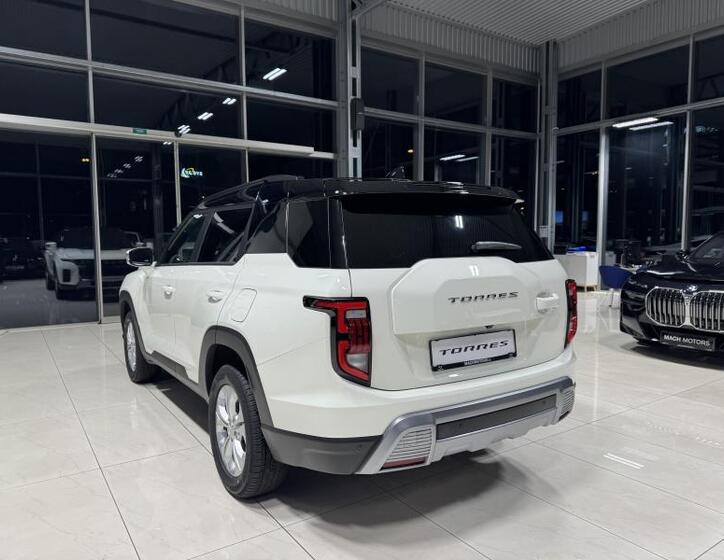 SsangYong Torres 5