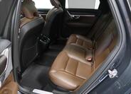 Volvo V90 8