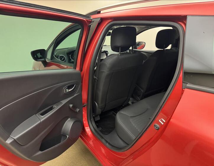 Renault Clio 26