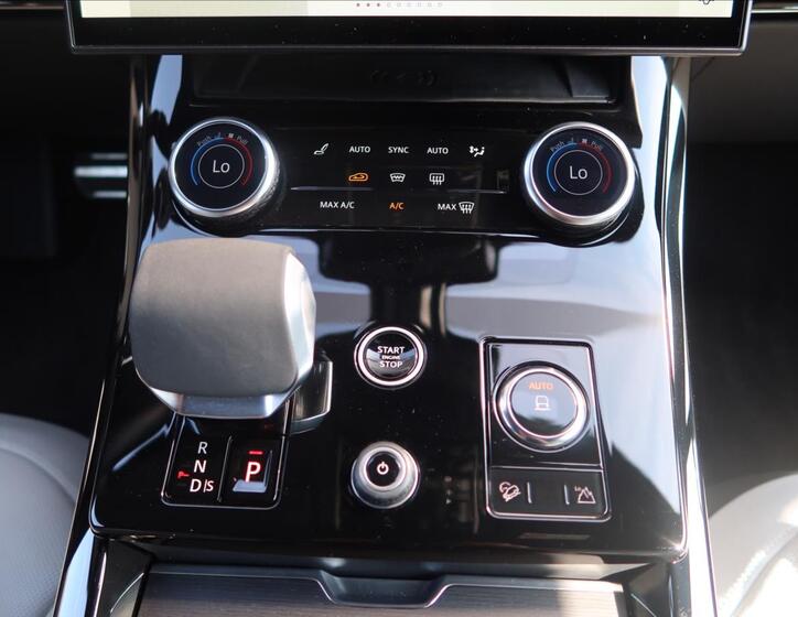 Land Rover Range Rover Sport 31