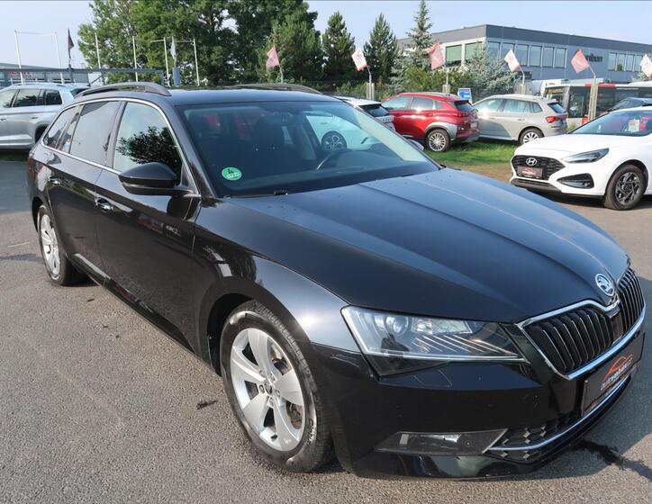 Škoda Superb 2