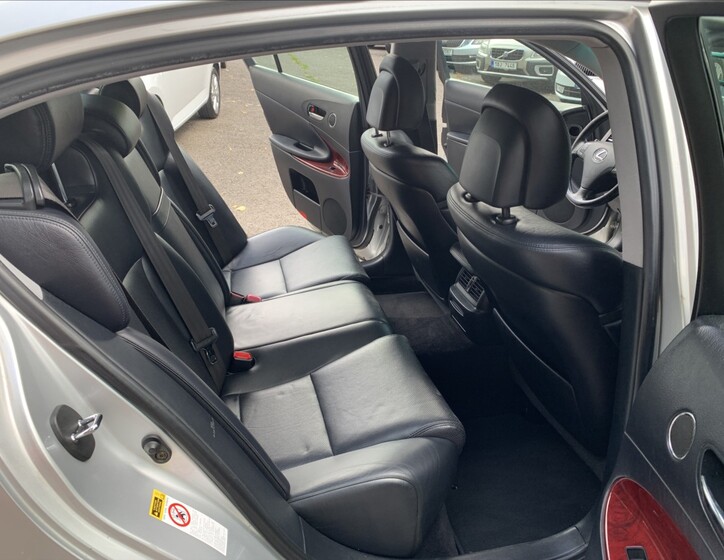 Lexus GS 300 17