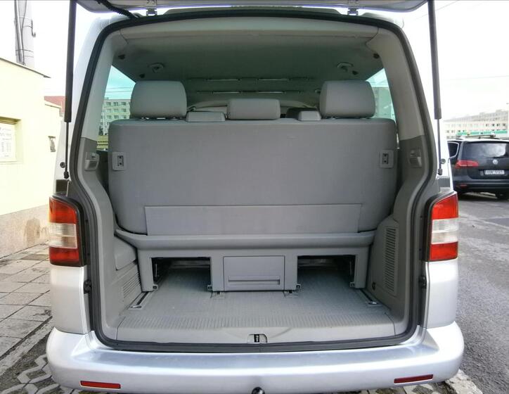 Volkswagen Multivan 7