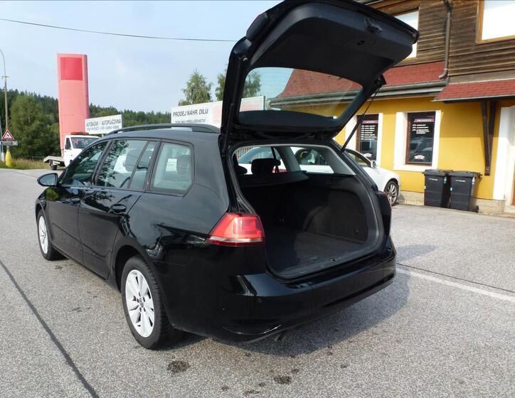 Volkswagen Golf 18