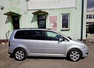 Volkswagen Touran 5