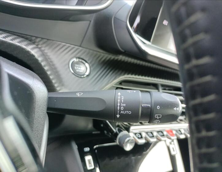 Peugeot 208 19
