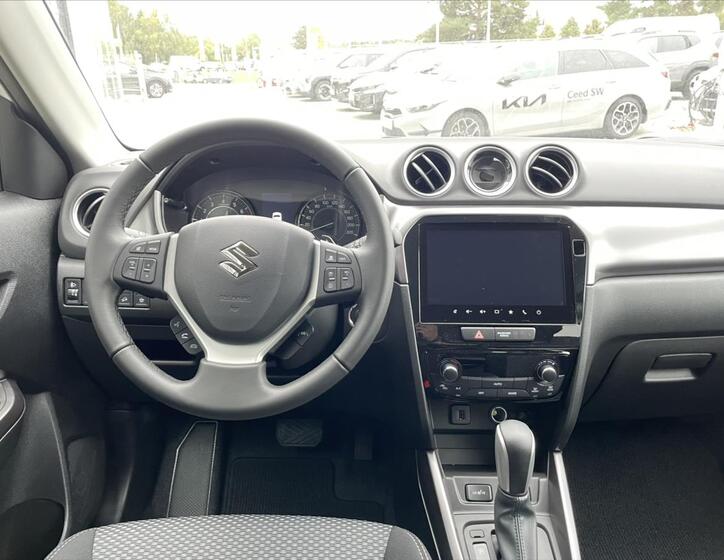 Suzuki Vitara 8