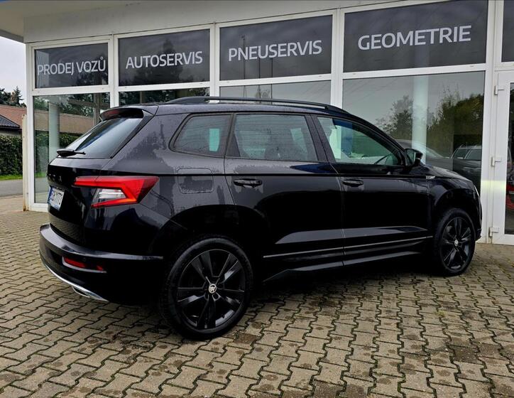 Škoda Karoq 9
