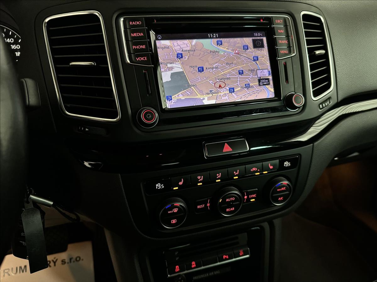 Volkswagen Sharan