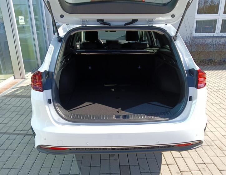KIA Ceed 5