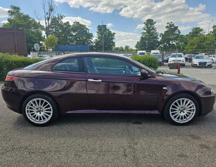 Alfa Romeo GT 4