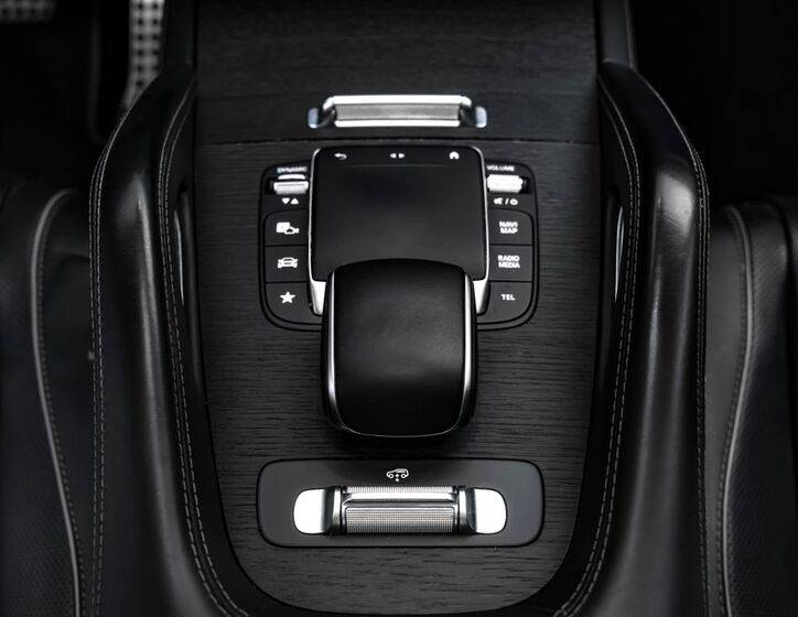 Mercedes-Benz GLS 17