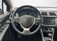 Suzuki SX4 S-Cross 10