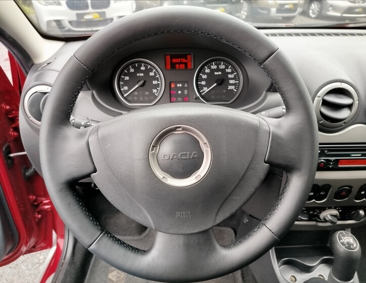 Dacia Sandero 16