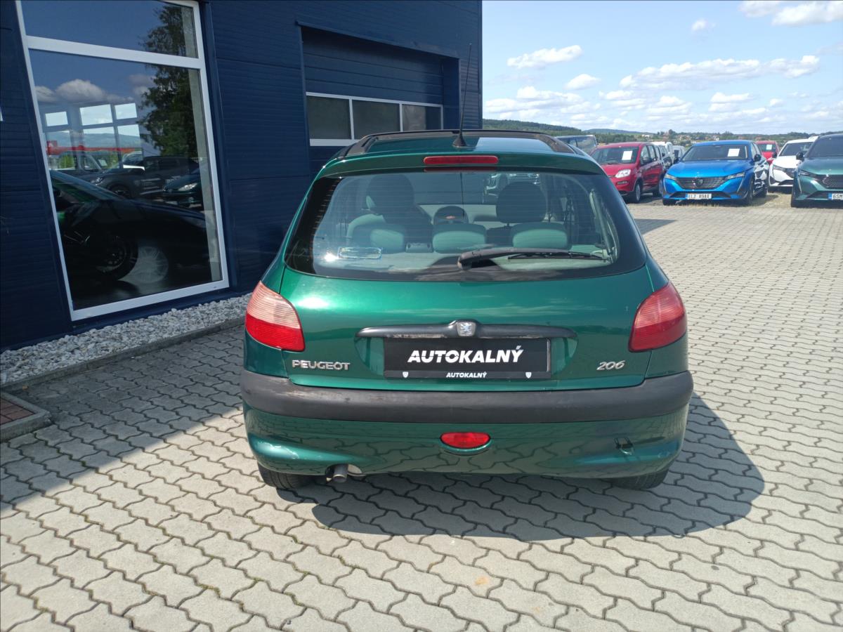 Peugeot 206