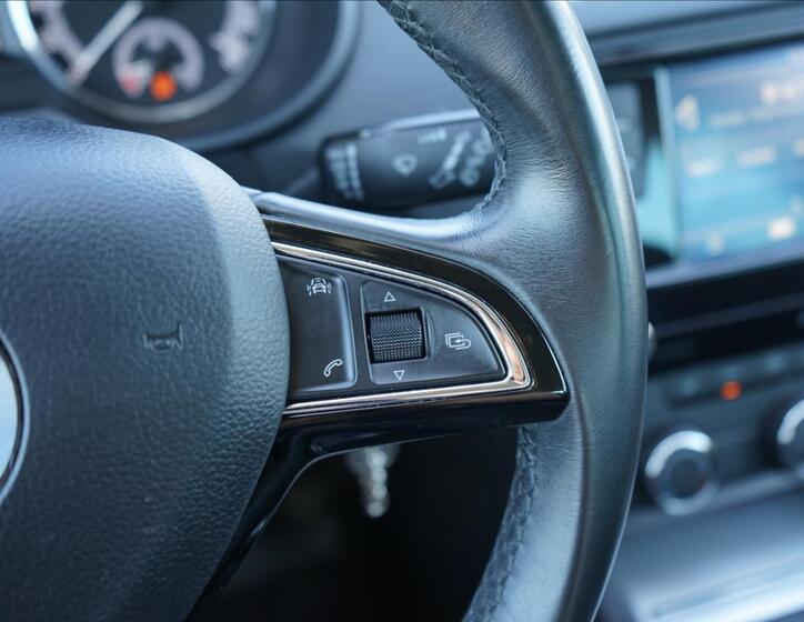 Škoda Octavia 19