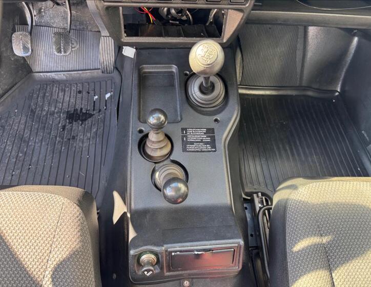 Lada Niva 12