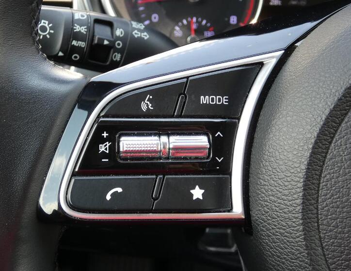 KIA Ceed 11