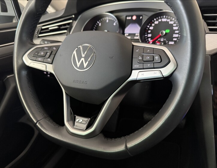 Volkswagen Passat 43