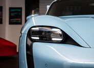 Porsche Taycan 21